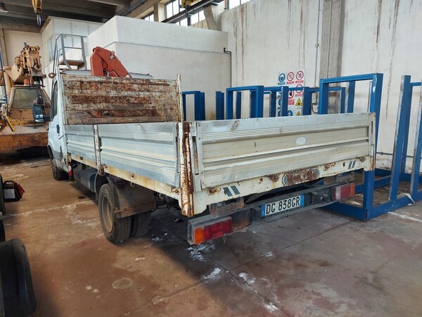 13#7028 Autocarro Iveco in vendita - foto 5