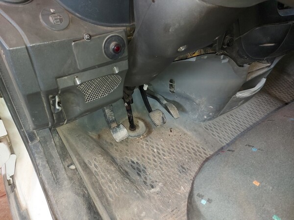 13#7028 Autocarro Iveco in vendita - foto 17