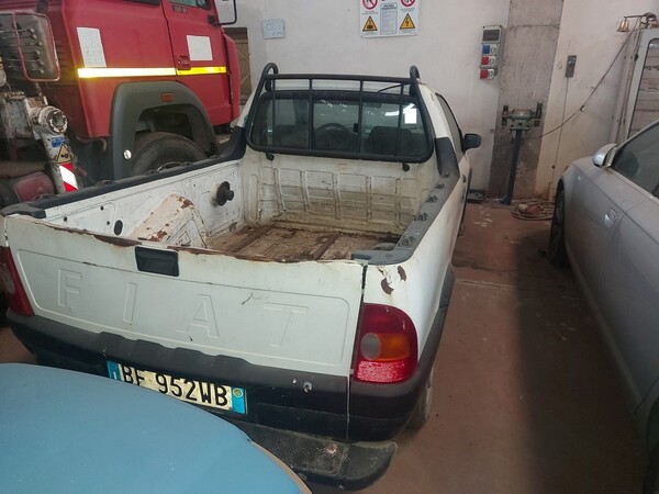 15#7028 Autocarro Fiat in vendita - foto 4