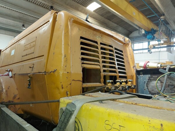 17#7028 Motocompressore Atlas e saldatrici in vendita - foto 3