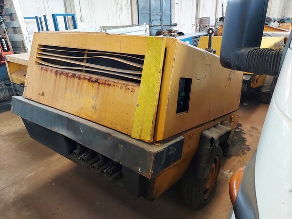 Attrezzatura meccanica in vendita