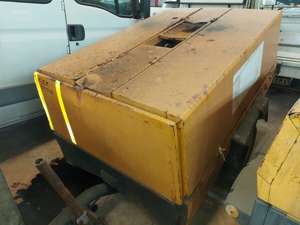 28#7028 Motocompressore Atlas Copco in vendita - foto 2