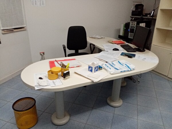 1#7030 Arredamento e macchine da ufficio in vendita - foto 6