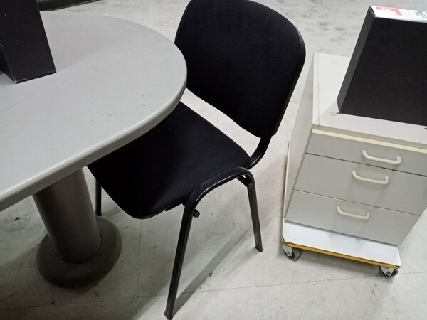 1#7030 Arredamento e macchine da ufficio in vendita - foto 16