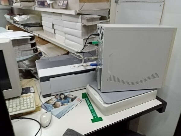 1#7030 Arredamento e macchine da ufficio in vendita - foto 25