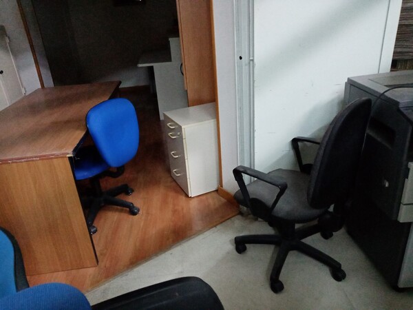 1#7030 Arredamento e macchine da ufficio in vendita - foto 28