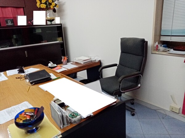 1#7030 Arredamento e macchine da ufficio in vendita - foto 30