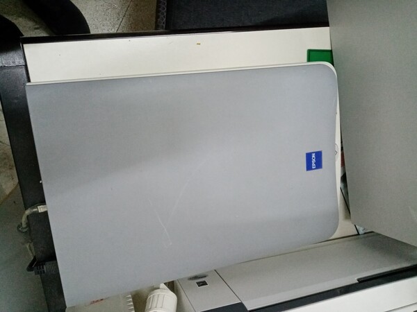 1#7030 Arredamento e macchine da ufficio in vendita - foto 38