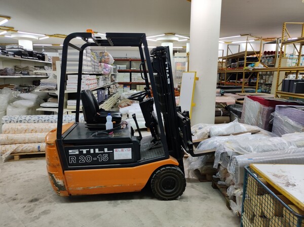 13#7030 Carrello elevatore elettrico Still in vendita - foto 4