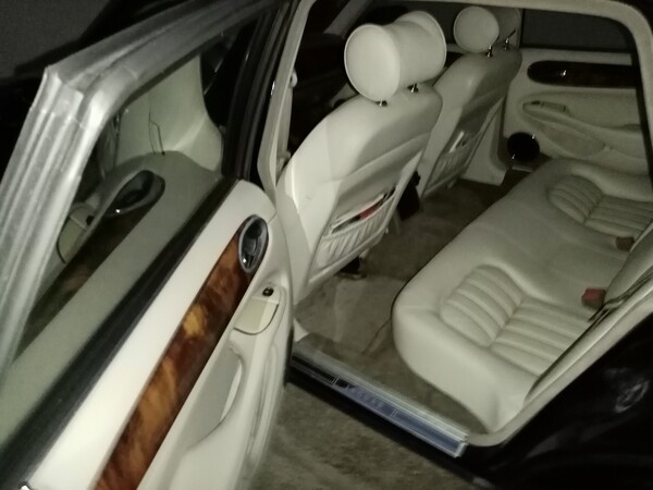 14#7030 Autovettura Jaguar in vendita - foto 3
