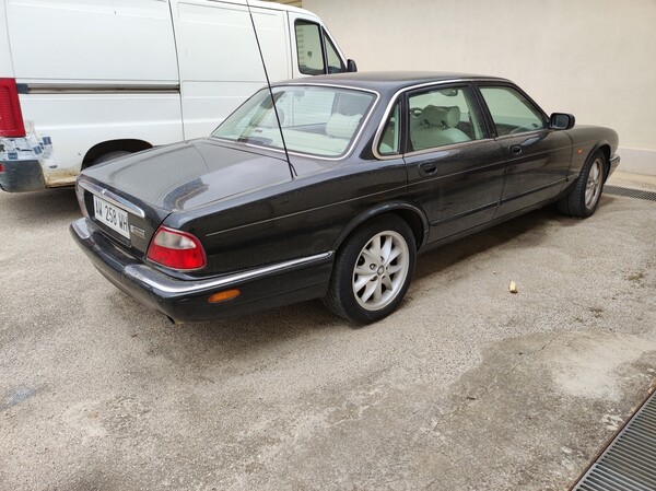 14#7030 Autovettura Jaguar in vendita - foto 8