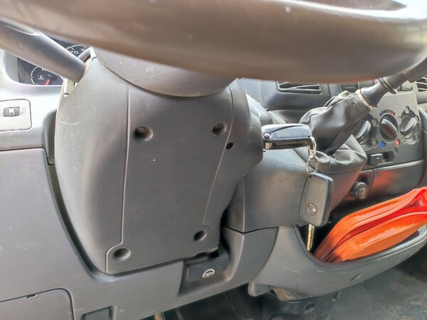 15#7030 Autocarro Fiat Iveco in vendita - foto 10