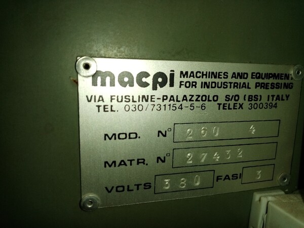 5#7030 Ferro da stiro e pressa stiratrice Macpi in vendita - foto 5