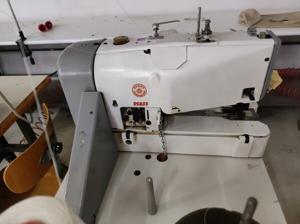 6#7030 Macchine da cucire e confezionare in vendita - foto 55