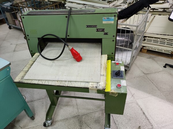 6#7030 Macchine da cucire e confezionare in vendita - foto 63