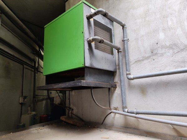 7#7030 Impianto elettrico aria compressa addolcitore acqua in vendita - foto 5