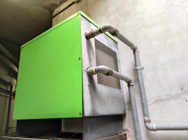 7#7030 Impianto elettrico aria compressa addolcitore acqua in vendita - foto 6