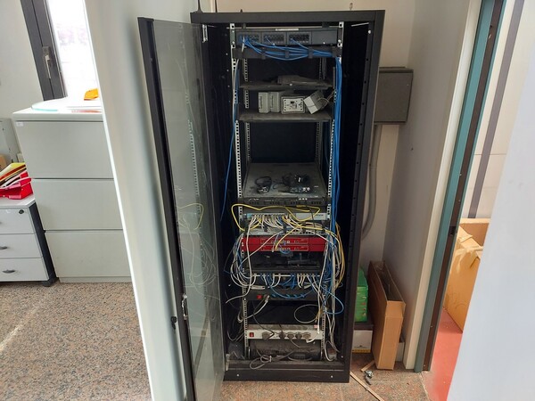 5#7032 Arredo d'ufficio in vendita - foto 3