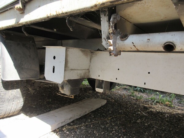 11#7037 Autocarro cassonato Renault in vendita - foto 6