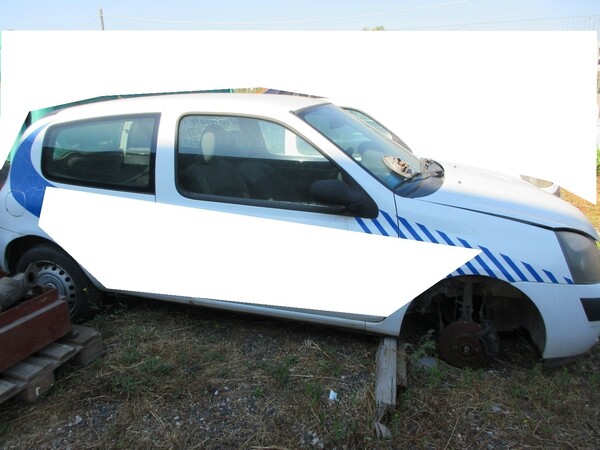 18#7037 Autocarro Renault Clio in vendita - foto 2