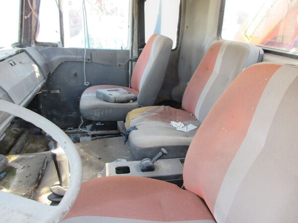 2#7037 Autocarro Iveco con gru in vendita - foto 11
