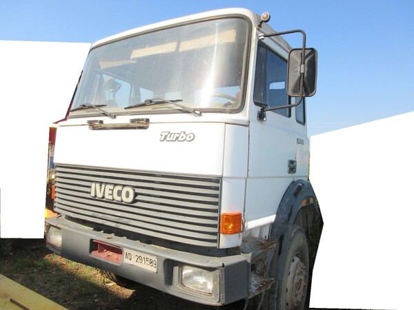 Autocarri in vendita