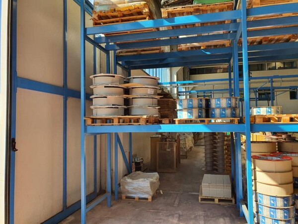 31#7040 Profilati in alluminio per produzione finestre in vendita - foto 6