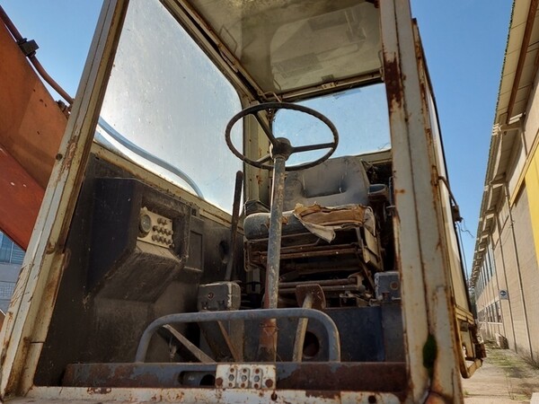16#7042 Carrello elevatore Lancer Boss e Poclain in vendita - foto 12