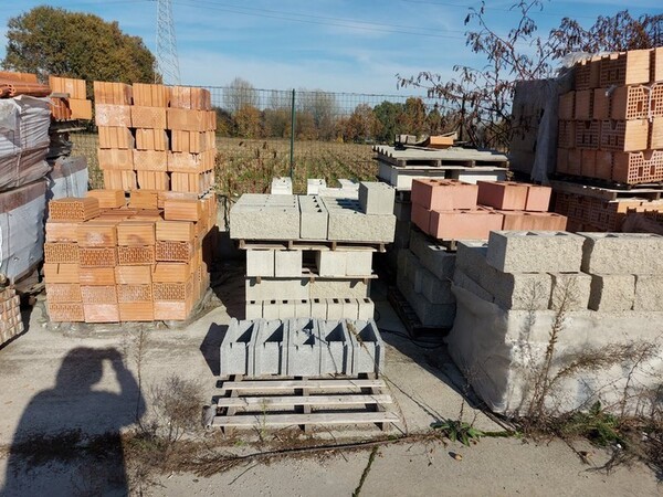 5#7042 Materiali edili in vendita - foto 15