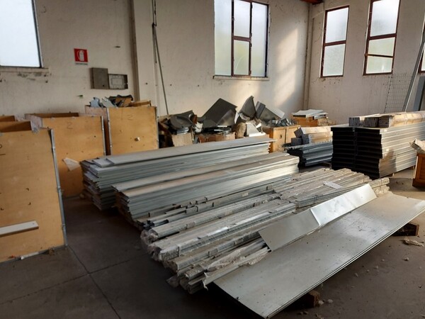 2#7043 Materiale elettrico in vendita - foto 131