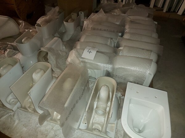 4#7043 Materiale per impianti sanitari in vendita - foto 11