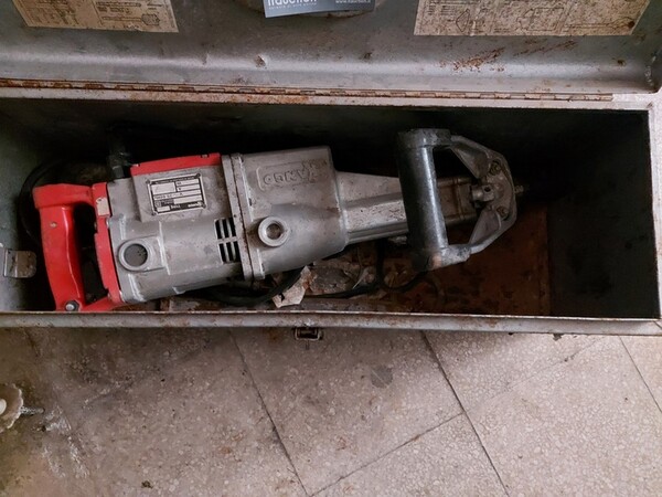 1#7046 Carpenteria metallica e attrezzatura da cantiere in vendita - foto 7