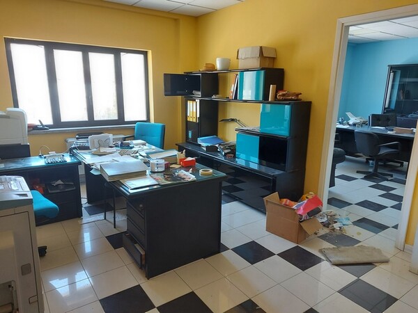 1#7046 Carpenteria metallica e attrezzatura da cantiere in vendita - foto 34