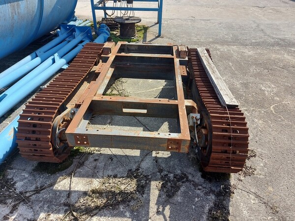 1#7046 Carpenteria metallica e attrezzatura da cantiere in vendita - foto 43