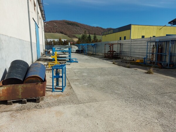 1#7046 Carpenteria metallica e attrezzatura da cantiere in vendita - foto 61