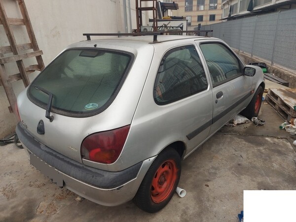 2#7049 Autovettura Ford Fiesta in vendita - foto 3