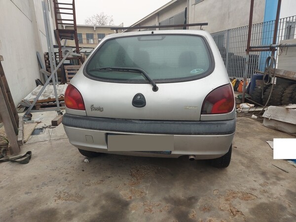 2#7049 Autovettura Ford Fiesta in vendita - foto 5