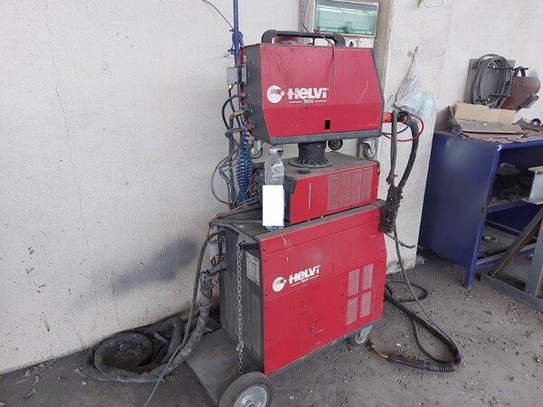 3#7049 Arredi e attrezzature per officina e ufficio in vendita - foto 33