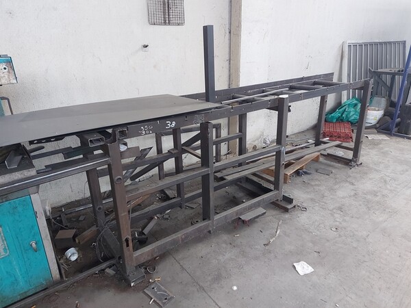 3#7049 Arredi e attrezzature per officina e ufficio in vendita - foto 47