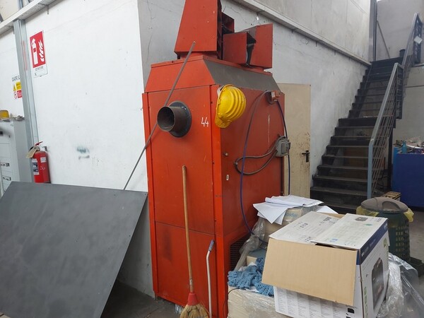 3#7049 Arredi e attrezzature per officina e ufficio in vendita - foto 52