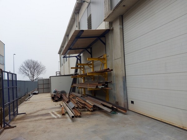 3#7049 Arredi e attrezzature per officina e ufficio in vendita - foto 72