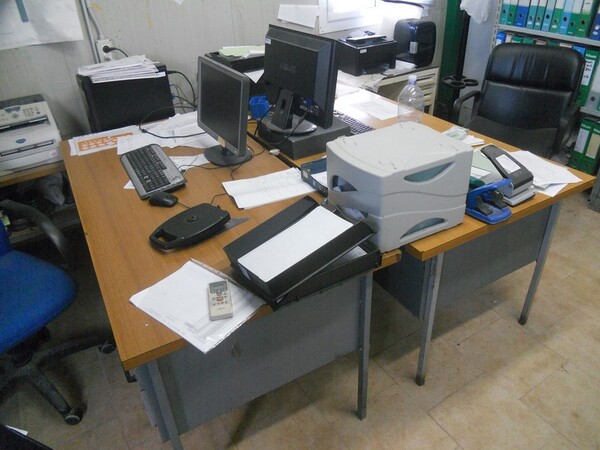 10#7053 Arredamento uso ufficio ed attrezzature informatiche in vendita - foto 8