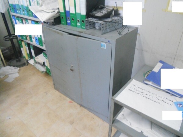 10#7053 Arredamento uso ufficio ed attrezzature informatiche in vendita - foto 18