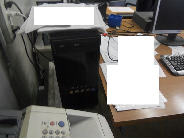 10#7053 Arredamento uso ufficio ed attrezzature informatiche in vendita - foto 31