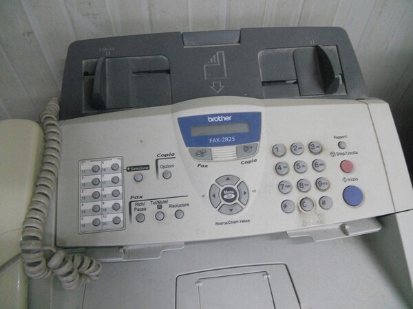 10#7053 Arredamento uso ufficio ed attrezzature informatiche in vendita - foto 76