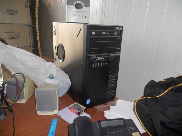 11#7053 Arredamento uso ufficio ed attrezzature informatiche in vendita - foto 14