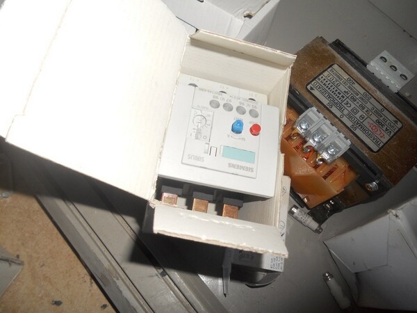 11#7053 Arredamento uso ufficio ed attrezzature informatiche in vendita - foto 25