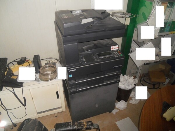 11#7053 Arredamento uso ufficio ed attrezzature informatiche in vendita - foto 70
