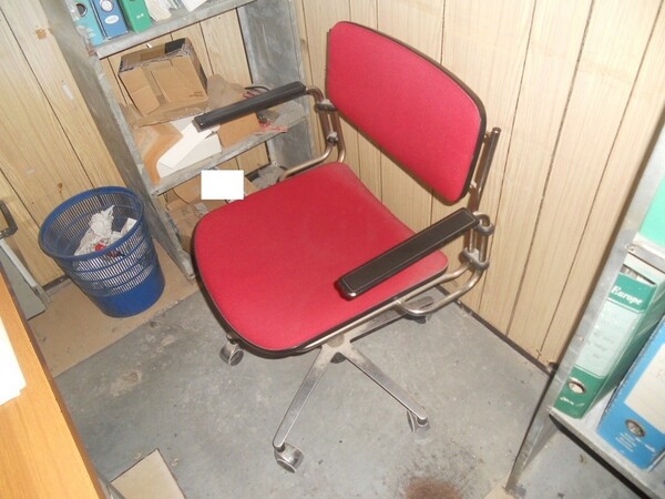 11#7053 Arredamento uso ufficio ed attrezzature informatiche in vendita - foto 104