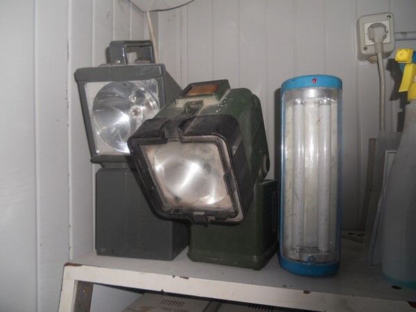 12#7053 Arredamento uso ufficio ed attrezzature informatiche in vendita - foto 25